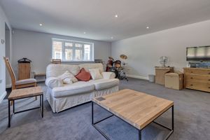 Photo 37- click for photo gallery